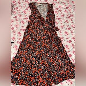 XS Universal Thread dress